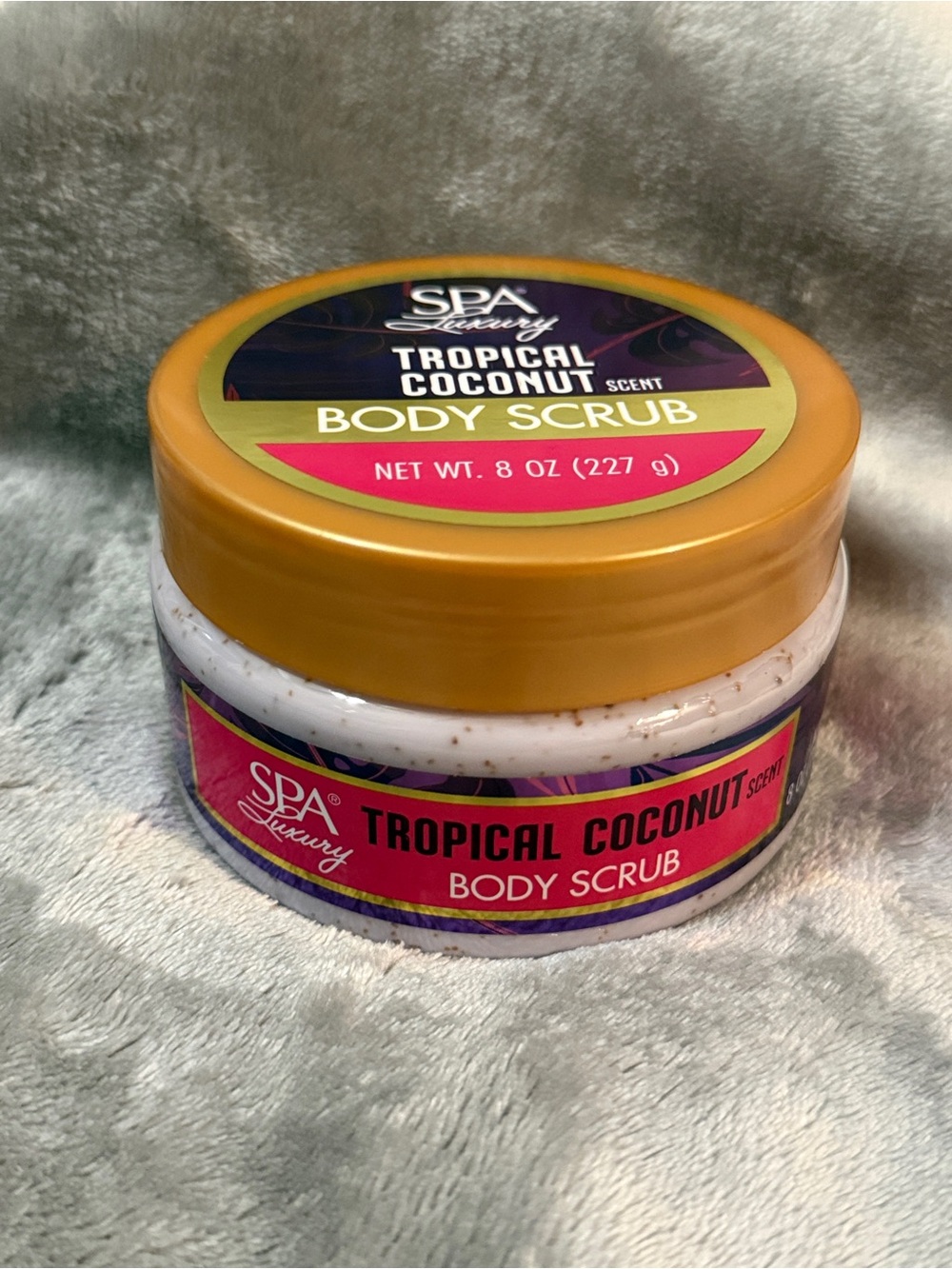 Tropical Coconut Body Scrub 8 Oz